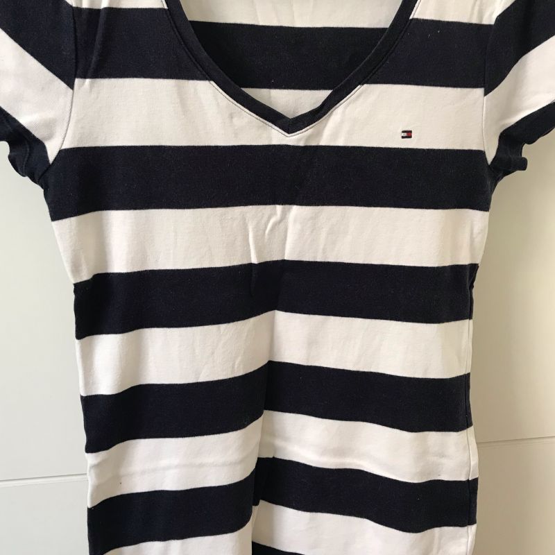 Blusa tommy feminina hot sale listrada