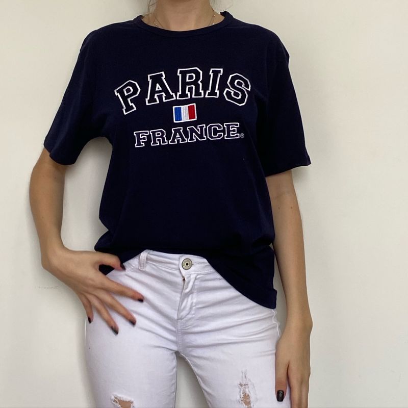 Blusa Paris com Letras Bordadas Blusa Feminina Nunca Usado