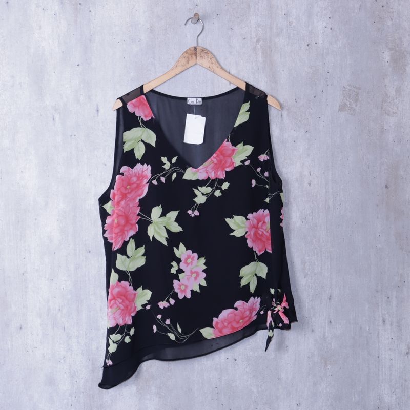 Blusa Feminina Preta Carol Floral - Compre Agora Online