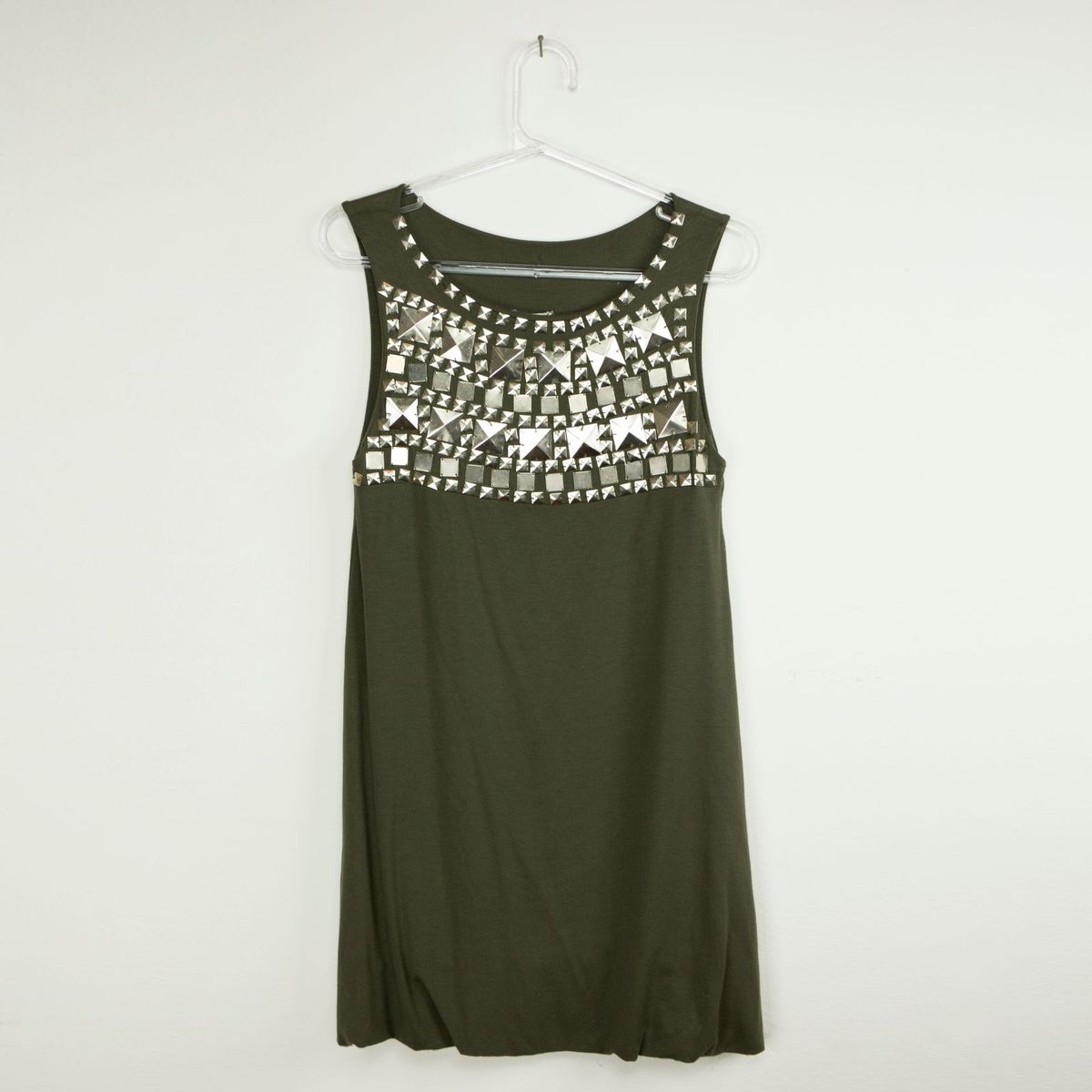 blusa verde militar com detalhes - blusas sem marca