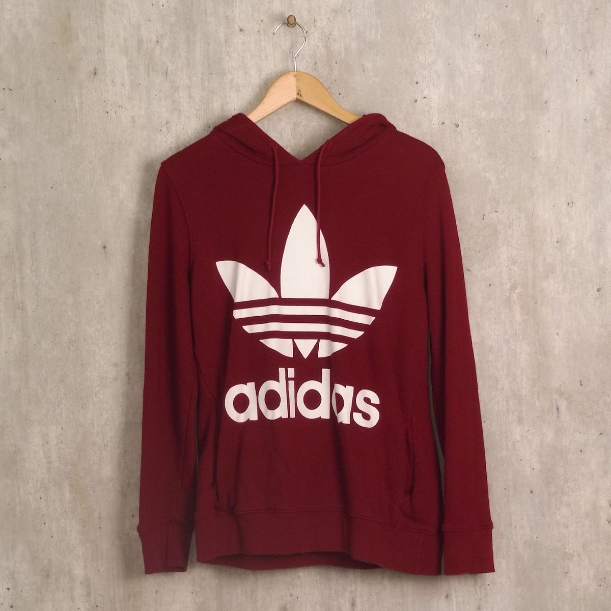 moletom adidas vinho