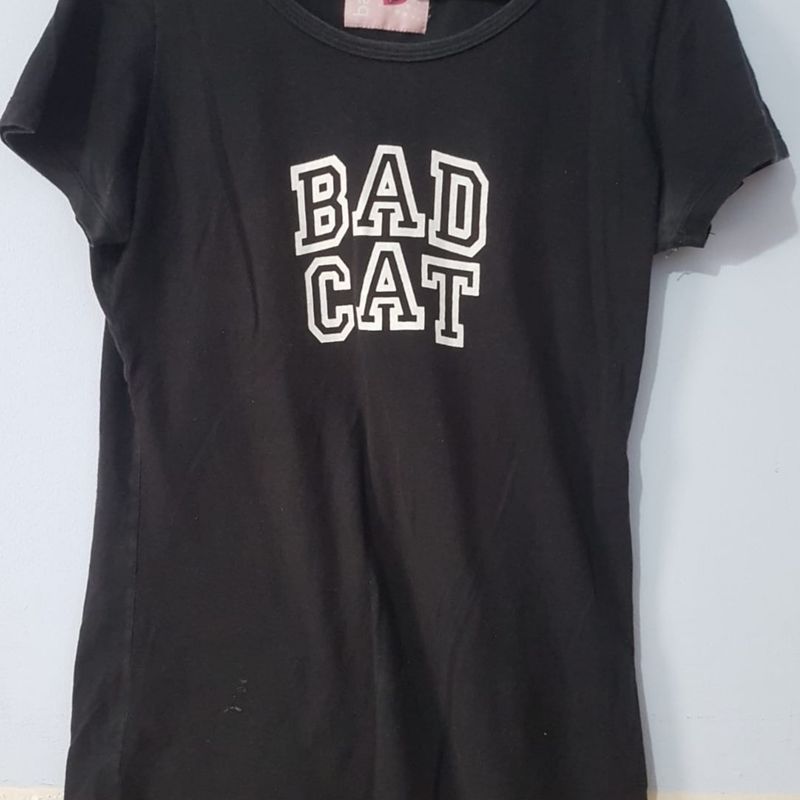 Blusinha Botão Badcat Preta - Compre agora