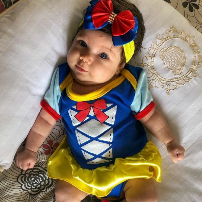 Roupa branca best sale de neve bebe