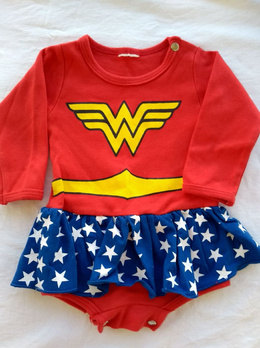 vans mulher maravilha