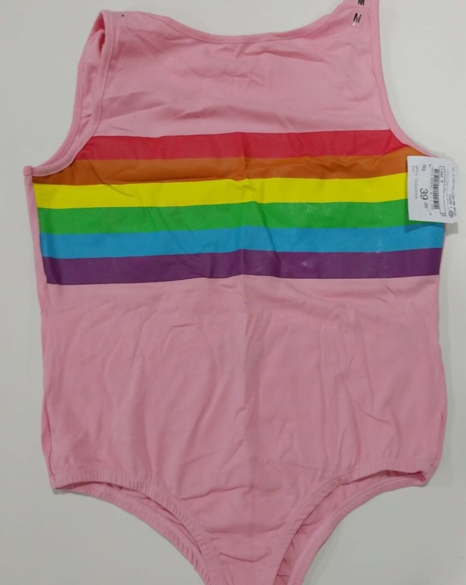 roupas lgbt c&a
