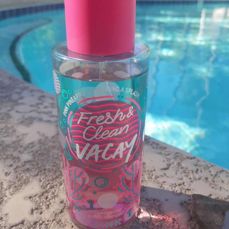 Fresh & clean vacay body mist hot sale