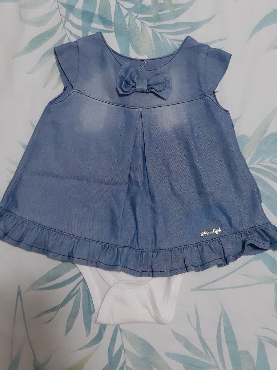 vestido jeans para bebê