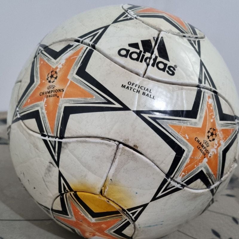 Bola Rara Champions League 2007/08 Official Match Ball Item p/ Esporte e  Outdoor Adidas Usado 75594115 enjoei