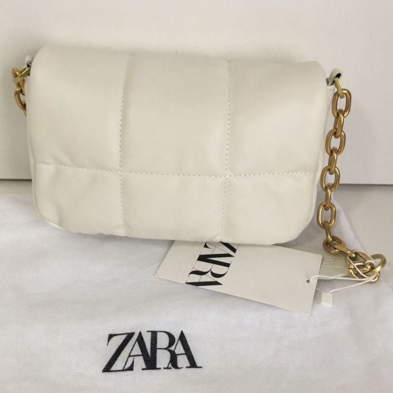 Bolsa a Tiracolo Acolchoada com Detalhe Metálico Zara