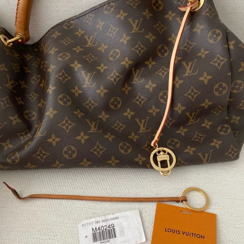 Chaveiro para por em Bolsa | Jóia Feminina Louis Vuitton Usado 69536760 |  enjoei