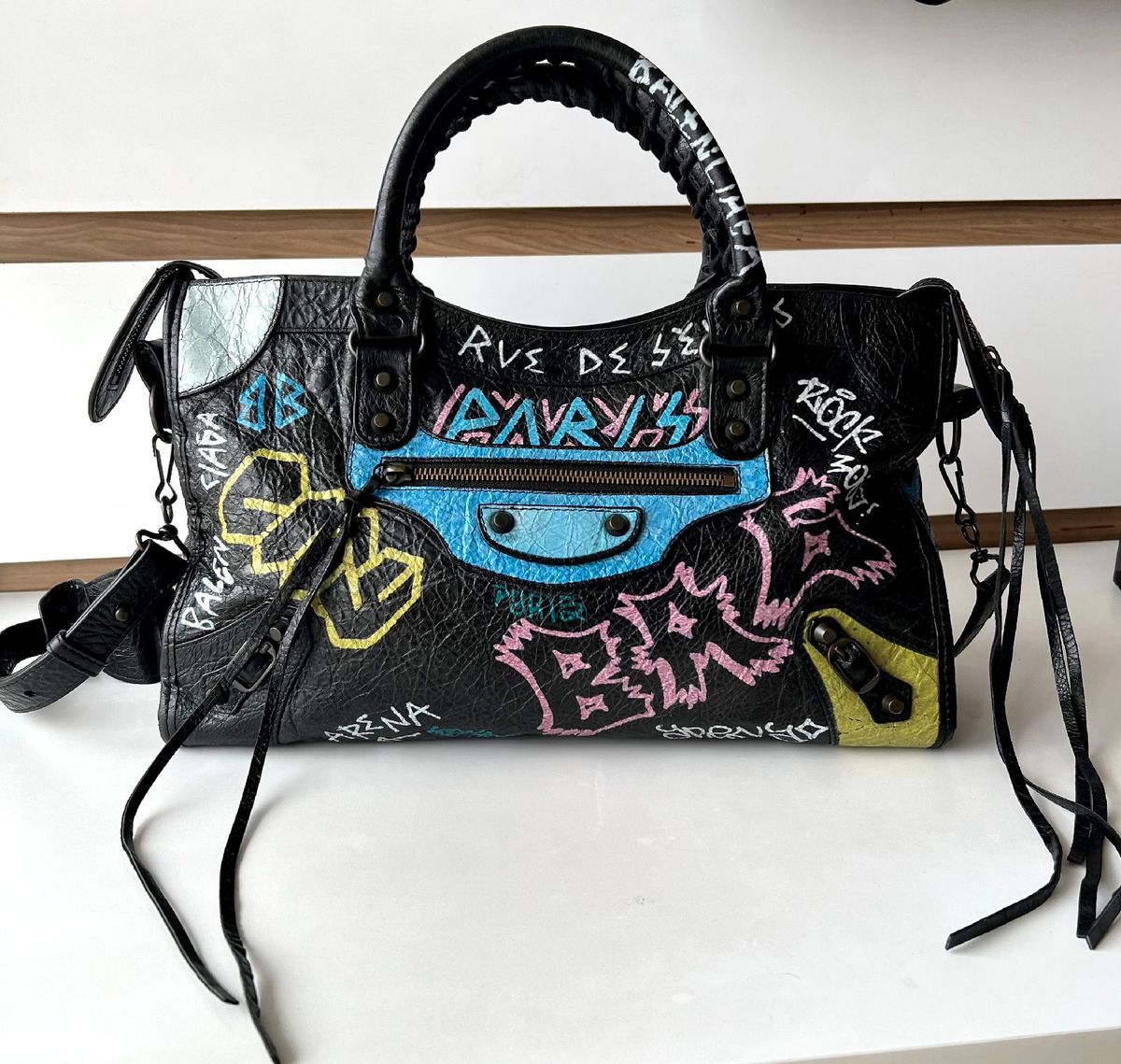 Bolsa Balenciaga Classic City Graffiti Carteira Feminina Balenciaga Usado 80733043 enjoei