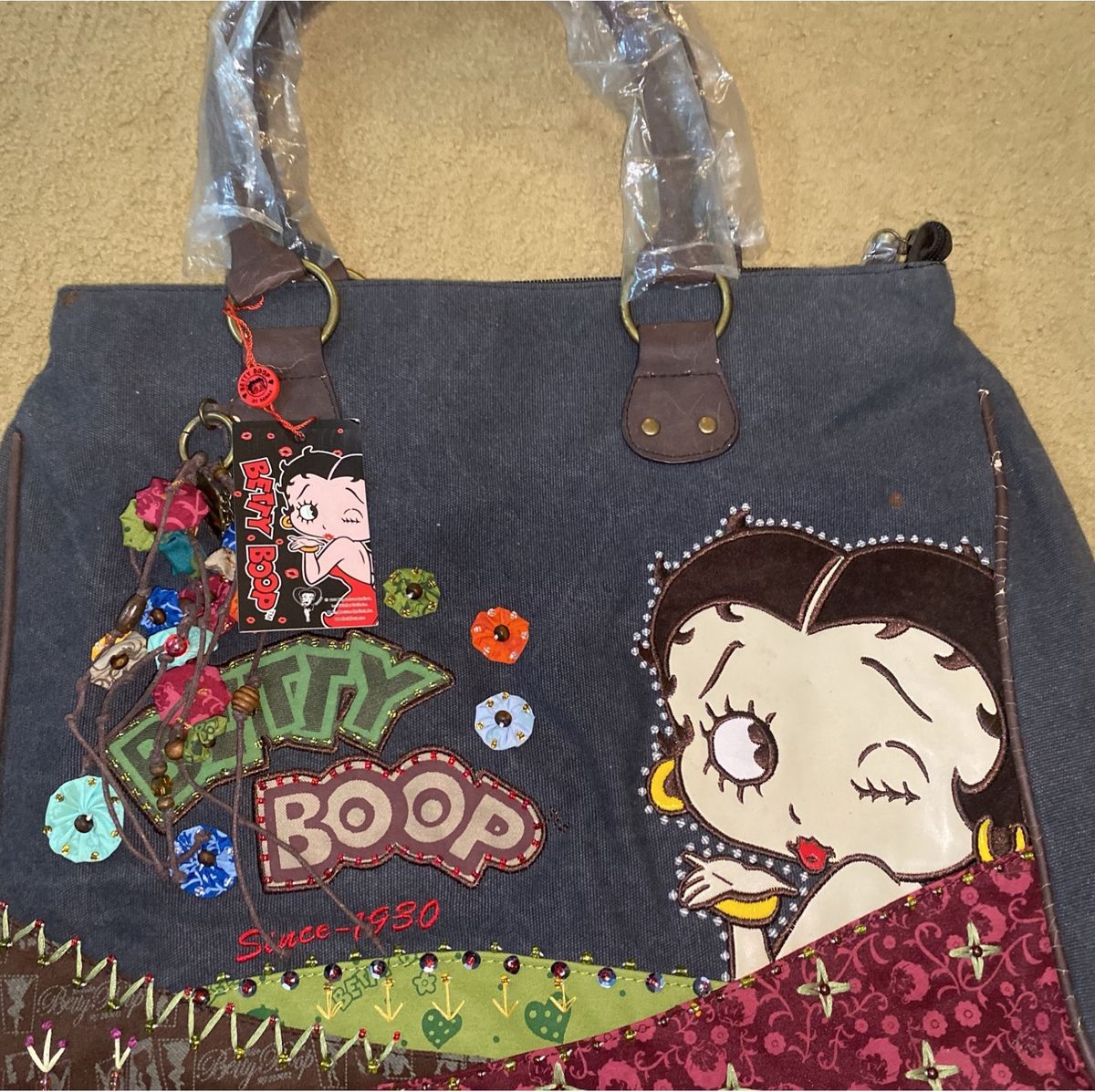 Bolsa Betty Boop Cinza | Clutch Feminina Betty Boop Nunca Usado ...