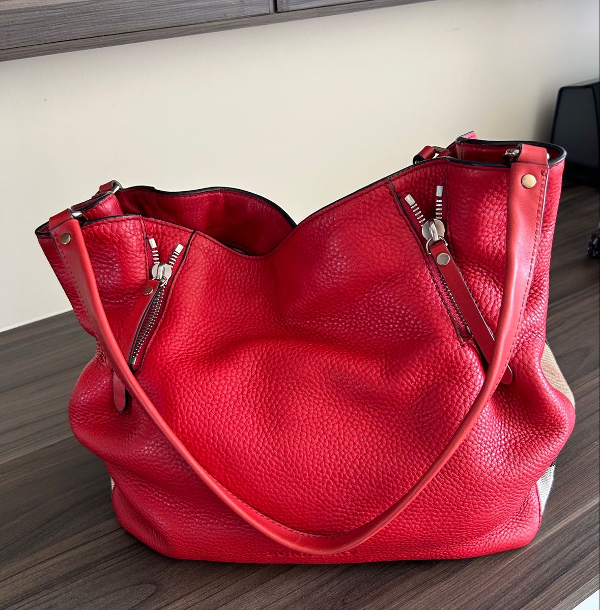 Bolsa burberry xadrez clearance vermelha