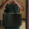 bolsa de ombro marrom da amo beleza - ombro amo beleza