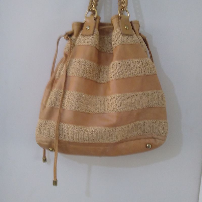 Bolsa Grande Tipo Saco da Arezzo Nova Bolsa de m o Feminina Arezzo Nunca Usado 92599190 enjoei