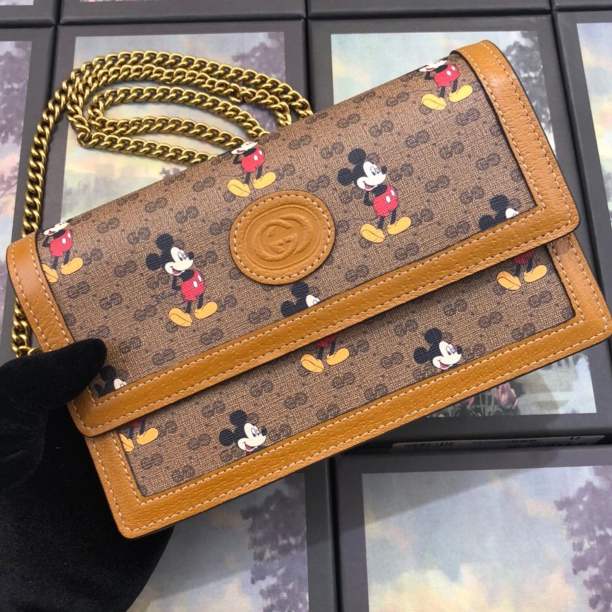 gucci mickey clutch