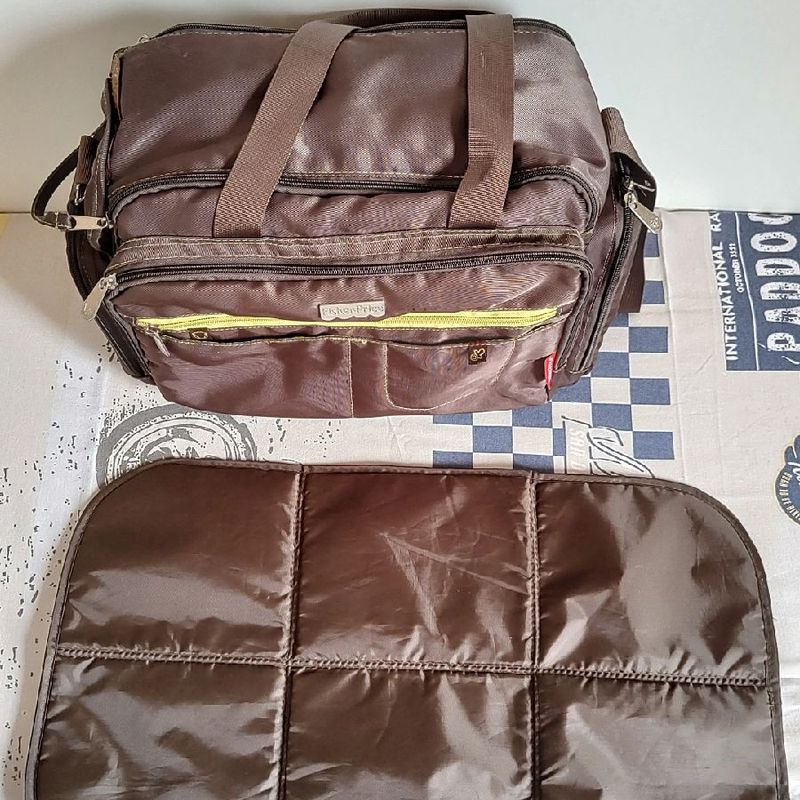 Bolsa Infantil Bebê, Marrom, Fisher Price, com Porta Lenço