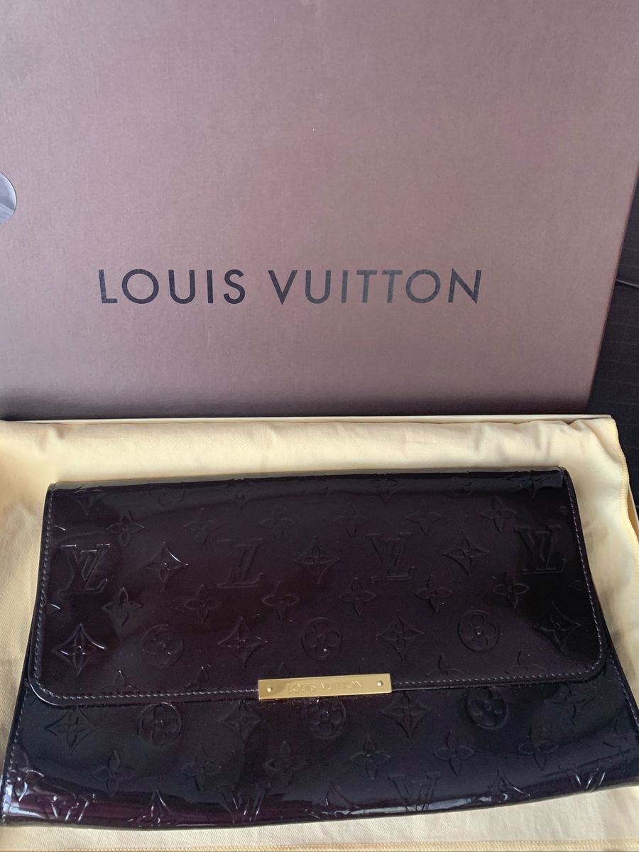 Bolsa Louis Vuitton Pochette Monograma, Clutch Feminina Louis Vuitton  Usado 78743851, enjoei em 2023