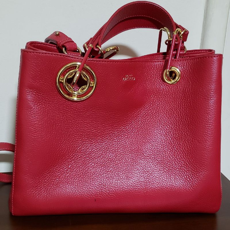 Bolsa M dia Vermelha Arezzo Lind ssima Usada 1 Vez Bolsa de Ombro Feminina Arezzo Usado 32881629 enjoei