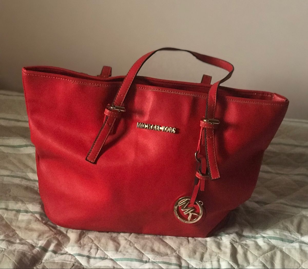 bolsa mk vermelha