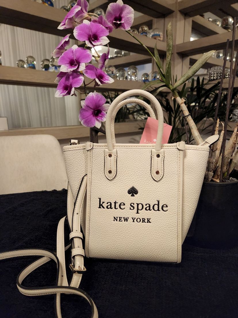 Bolsa Mini Kate Spade Branca | Bolsa de mão Feminina Kate Spade Nunca Usado  75139129 | enjoei