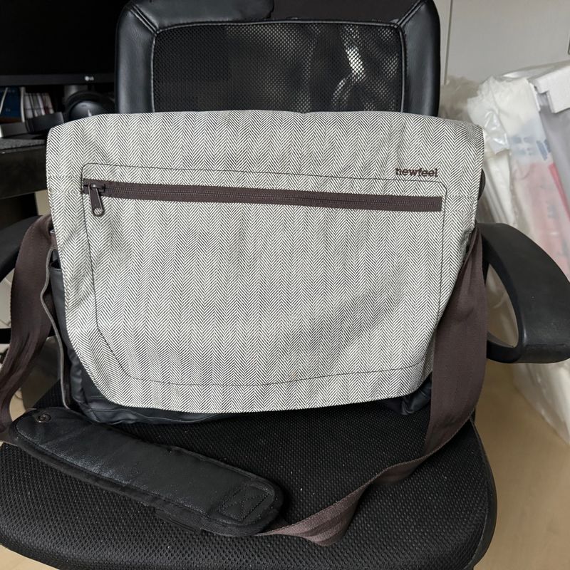 Bolsa Mochila Newfeel Bolsa Masculina Newfeel Usado 110662940 enjoei