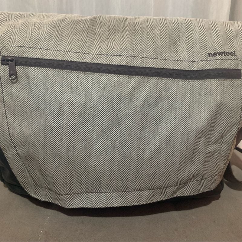 Bolsa/mochila Newfeel Produto Masculino Newfeel Usado 35705424 enjoei