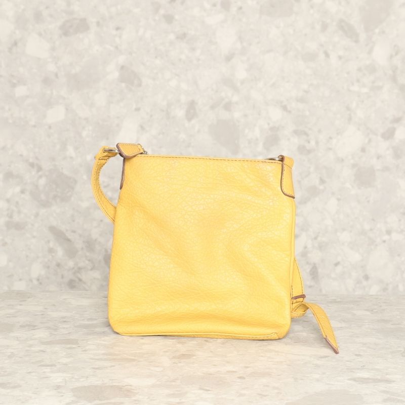 Nine west best sale yellow bag