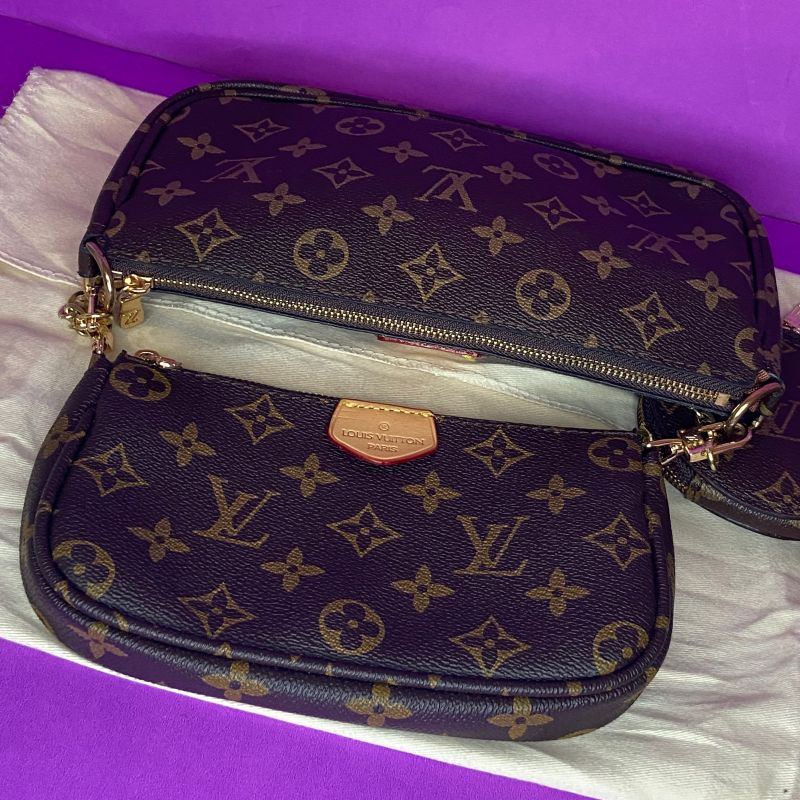 Bolsa Louis Vuitton Pochette Multicolore, Bolsa de Ombro Feminina Louis  Vuitton Usado 20039765, enjoei