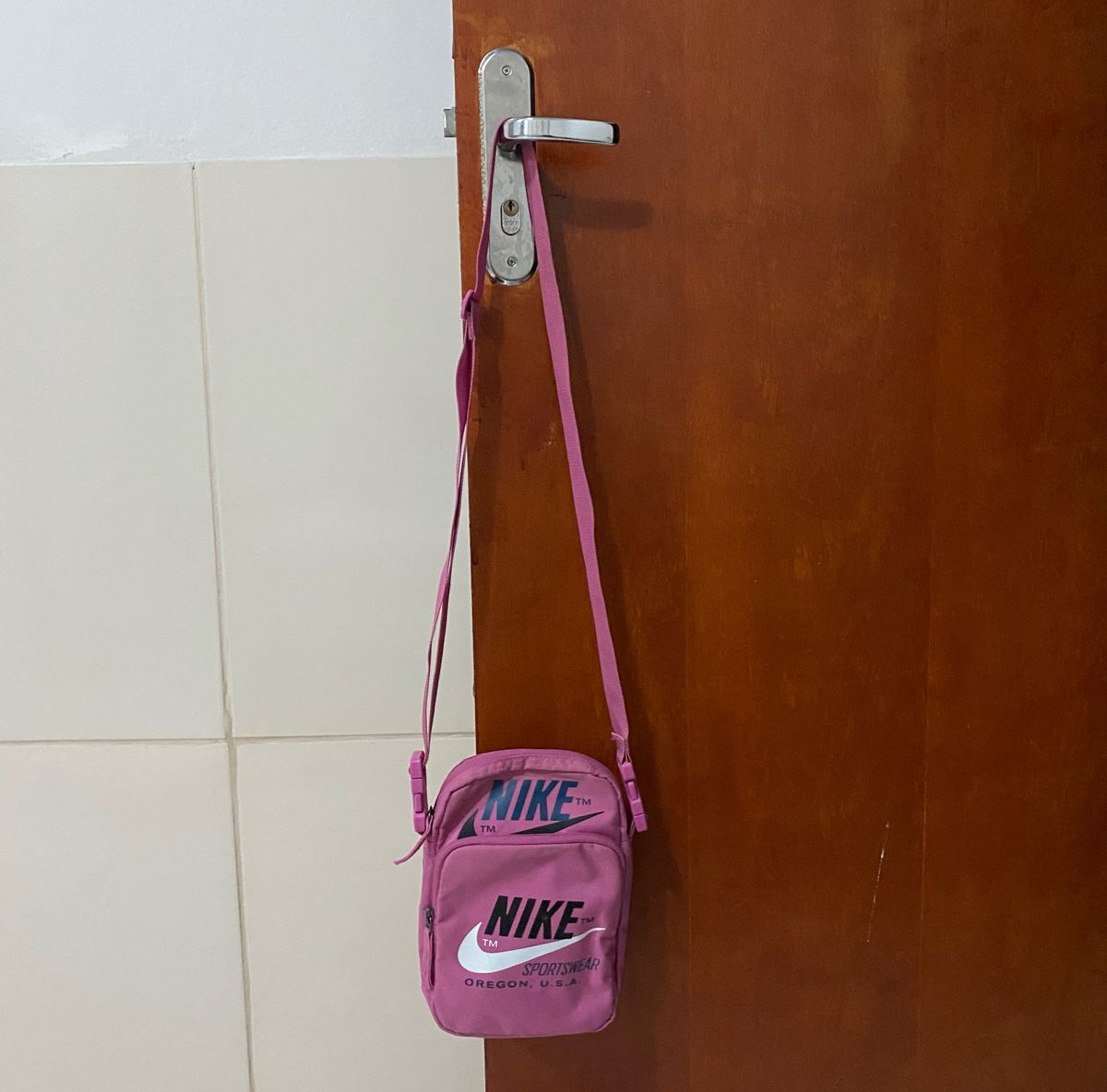 Bolsa Nike Heritage Air Smit 2.0 Shoulder Bag Bolsa de Ombro Feminina