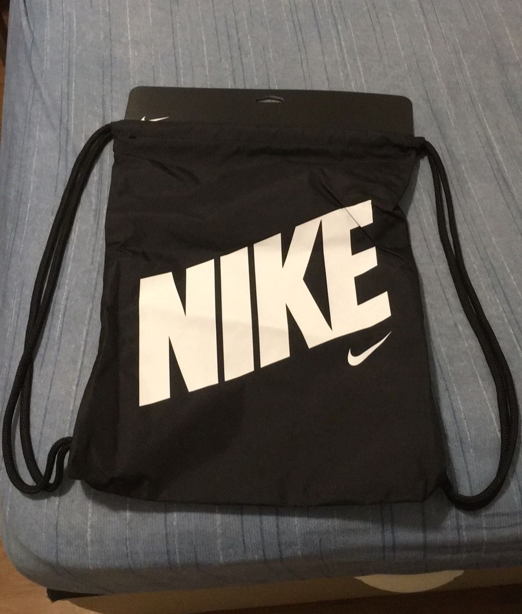 sacola masculina nike