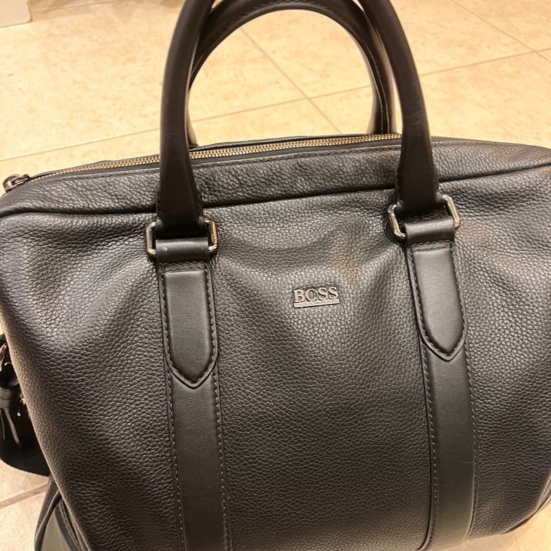 Bolsa para Notebook Boss Morval Couro Bolsa Masculina Hugo Boss Usado  104506889 enjoei