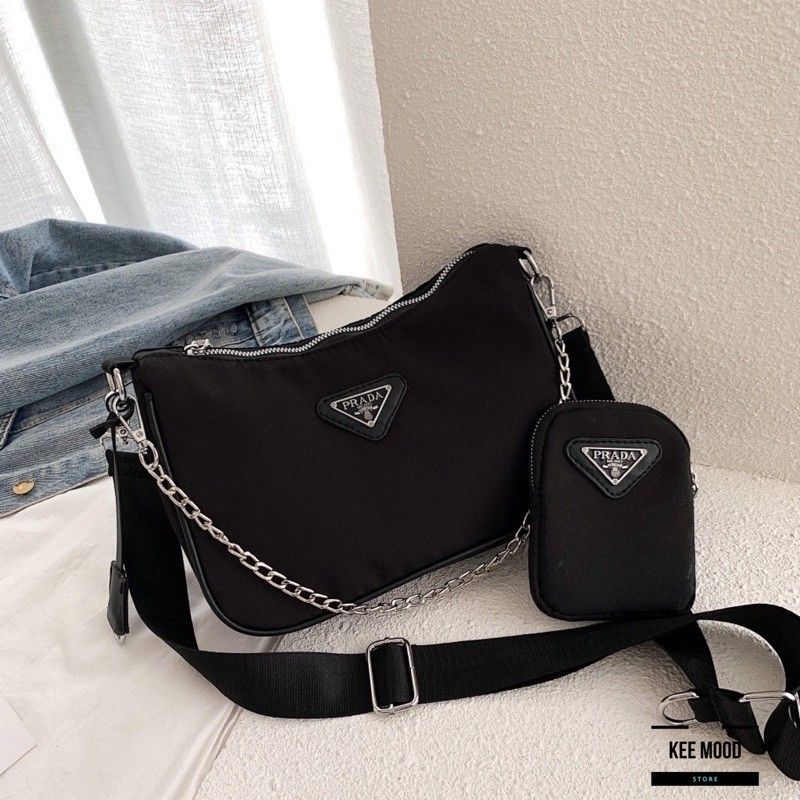 Bolsa Prada Re-edition 2005 em Nylon Réplica Bolsa de Ombro Feminina  Prada Nunca Usado 50117664 enjoei