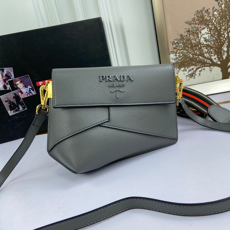 Bolsa Prada Saffiano 2020 Bolsa de Ombro Feminina Prada Usado