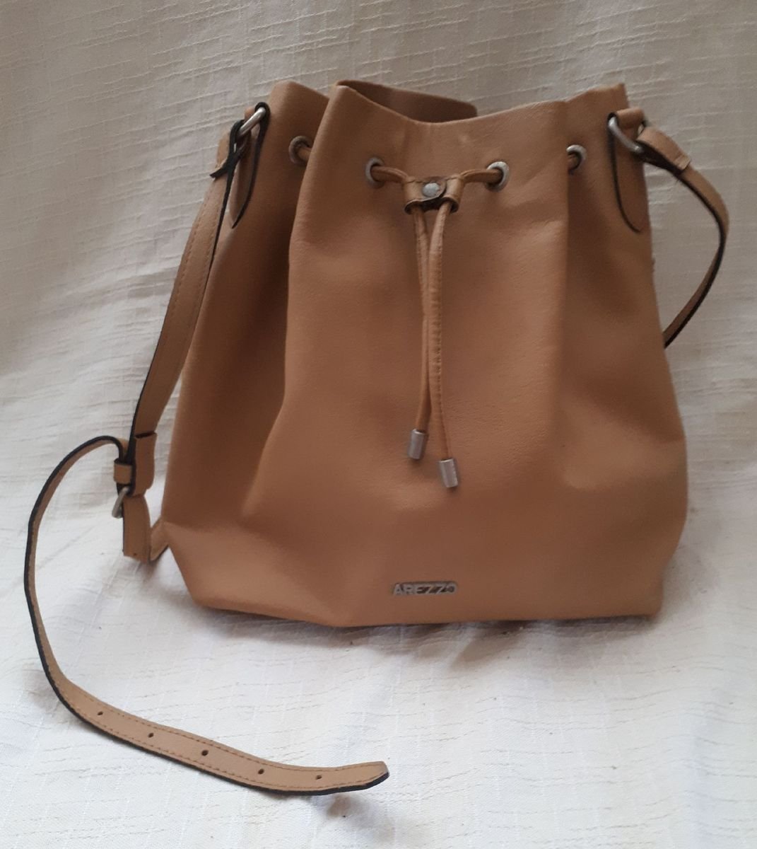 Bolsa Saco Arezzo Bolsa de Ombro Feminina Arezzo Usado 33847500