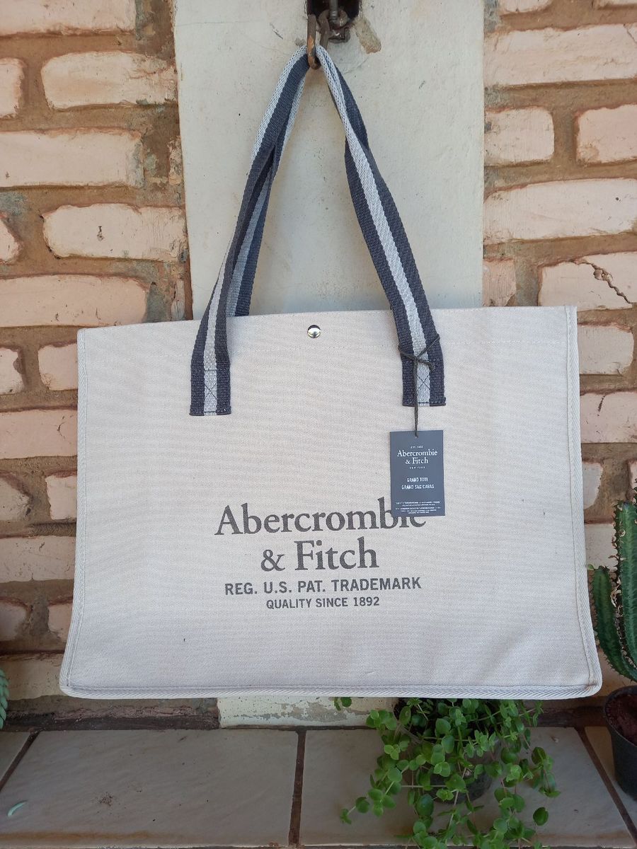 Bolsa Sacola Abercrombie e Fitch Mochila Feminina Abercrombie Amp Fitch Nunca Usado 88516160 enjoei