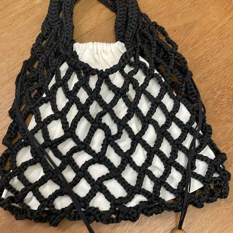 Bolsa Tipo Saco Estilo Prada em Crochê Maré Bolsa de mão Feminina Maré  Nunca Usado 110156207 enjoei - Main Image