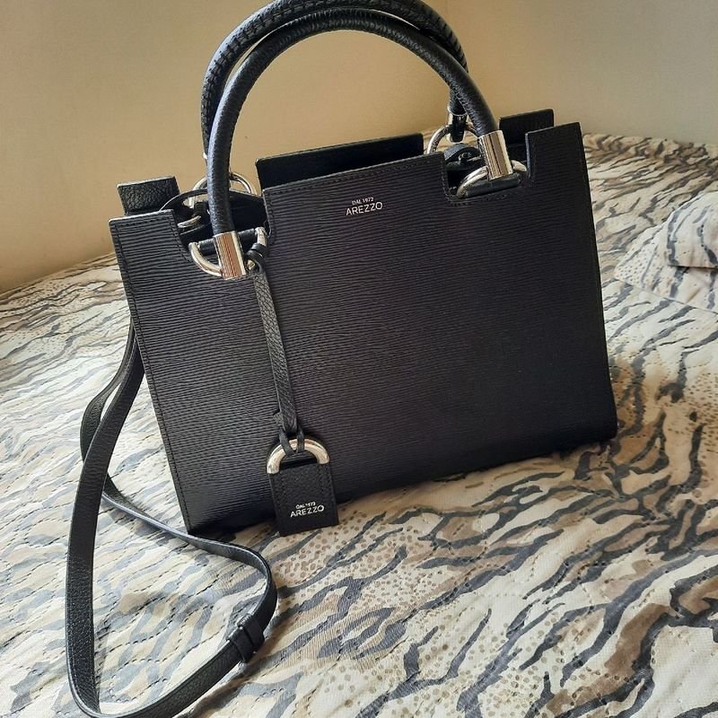 Bolsa Tote Couro M dia Arezzo Original Bolsa de m o Feminina Arezzo Usado 84924537 enjoei