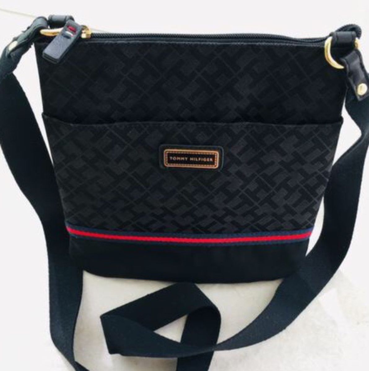 bolsa transversal tommy hilfiger feminina