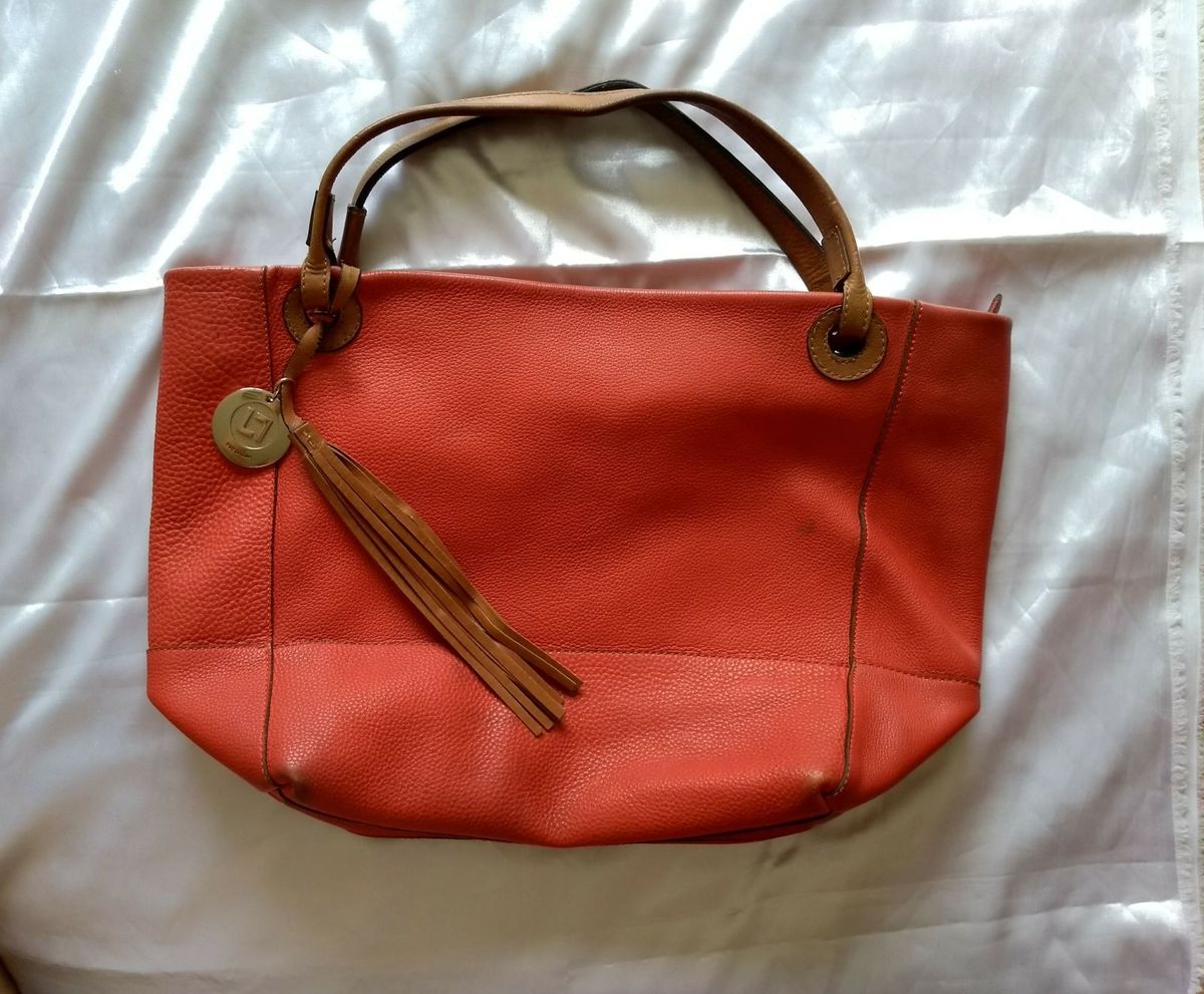 sapato de salto preto