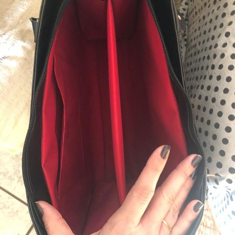 Necessaire Victoria Lorenzzo Bege - Victória Lorenzzo