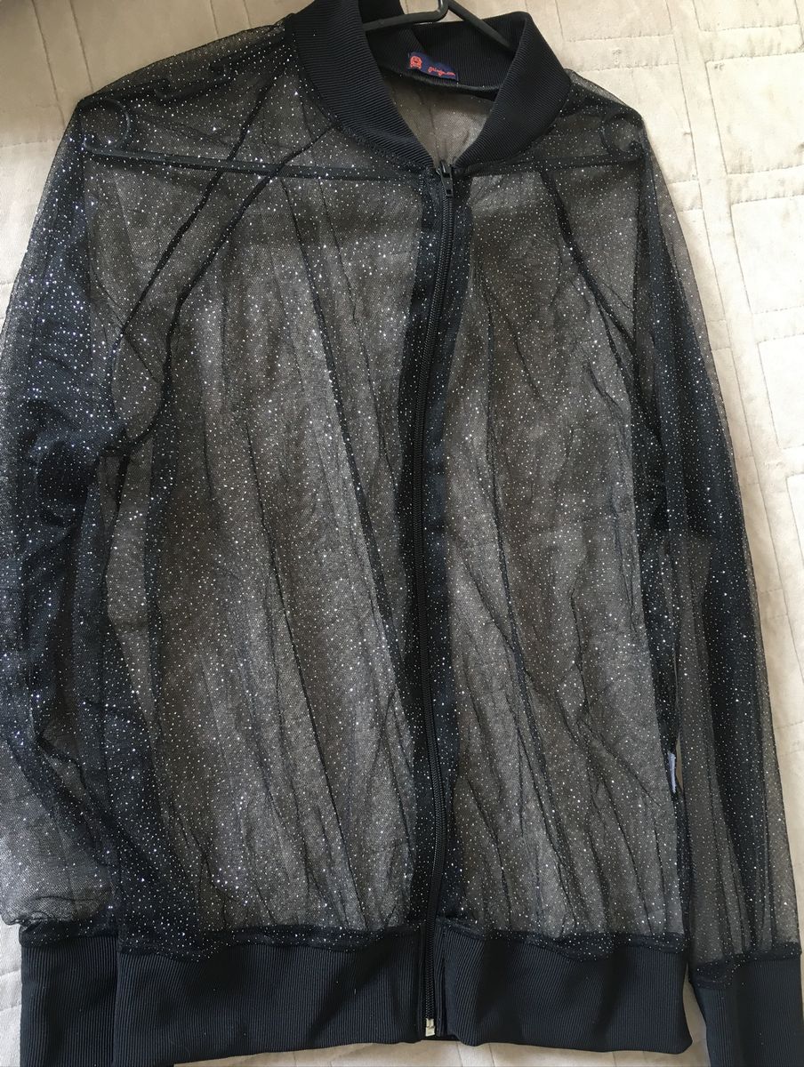 jaqueta transparente com brilho