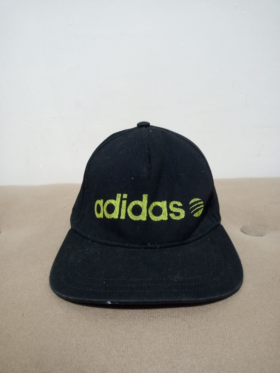 Adidas neo label preto store