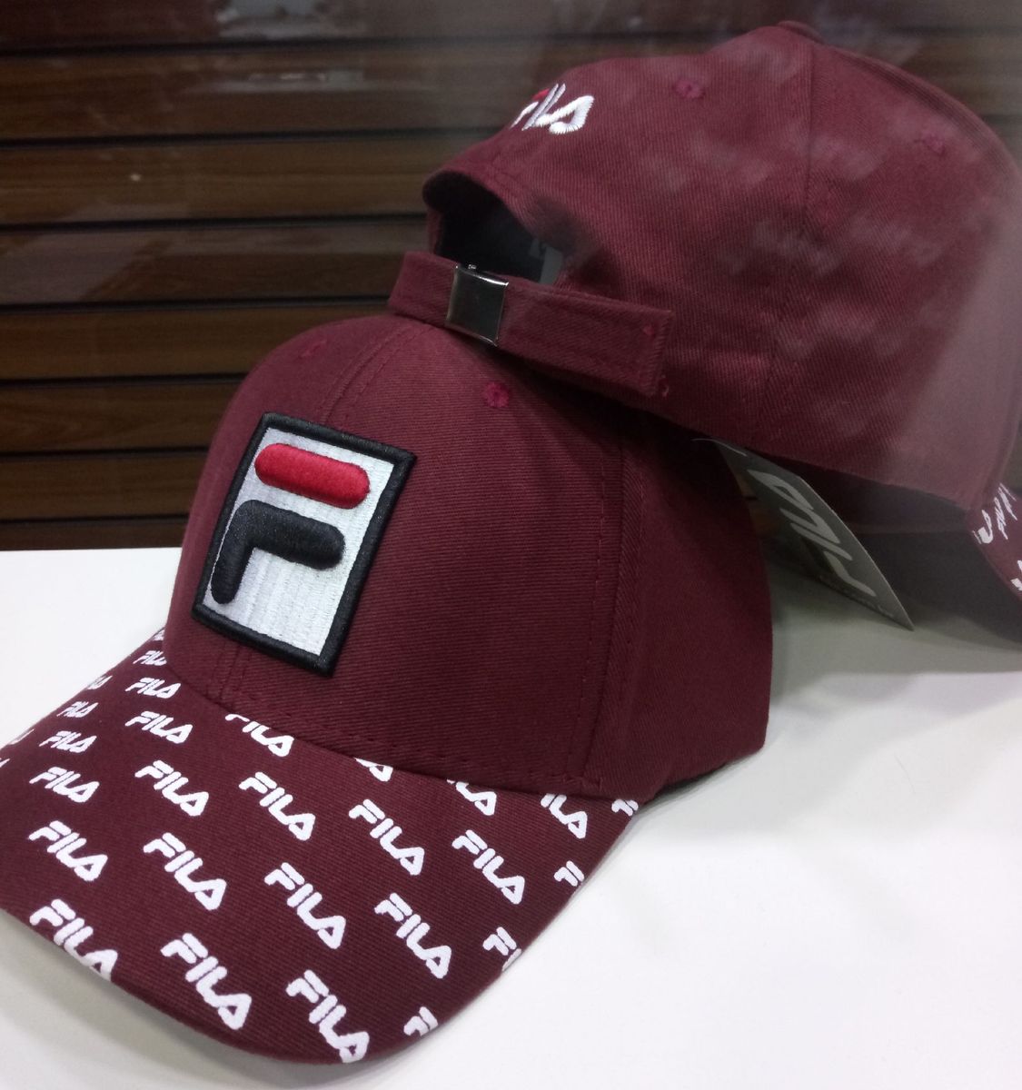 bone fila preto