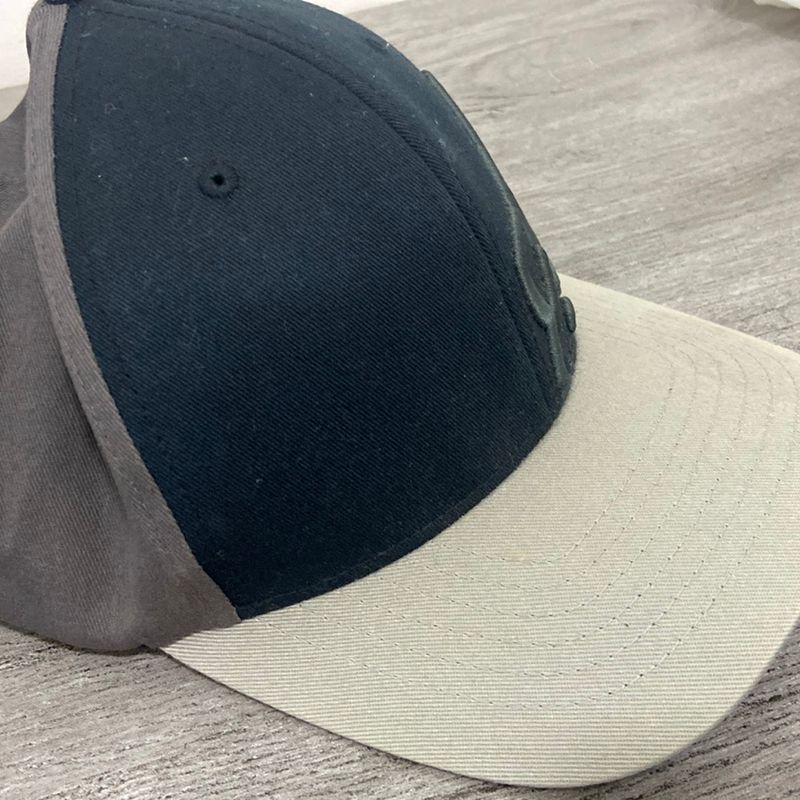 Bone Fox Flexfit 16752 Aba Cinza, Tamanho L/Xl | Fox Usado