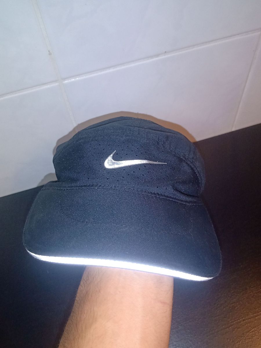tailwind nike bone