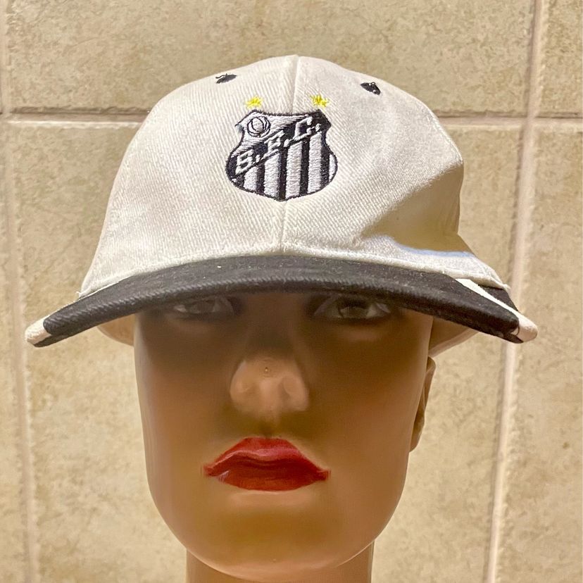 Bone Vintage Santos Antigo com Cgc em Brim 103106017 | enjoei