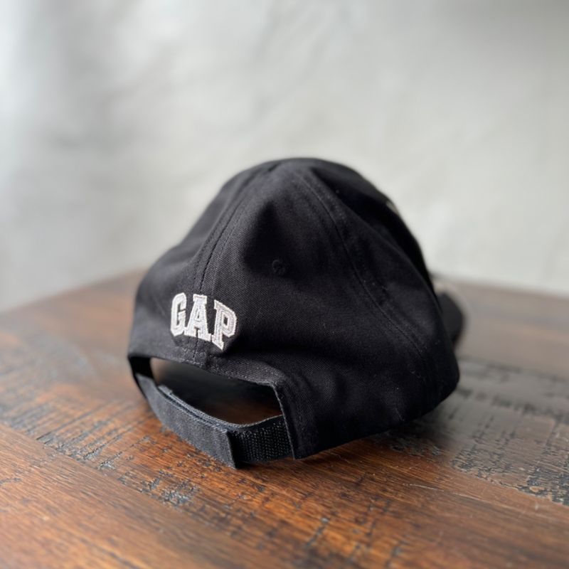 Boné Yeezy Gap Flame Hat | Balenciaga Nunca Usado 81813212 | enjoei