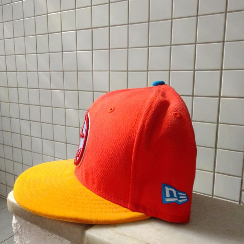 Boné Yums New Era Cap Black Tag Collection By Tex | New Era Nunca