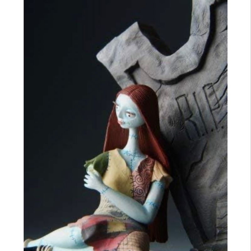 Boneca Action Figure Sally O Estranho Mundo de Jack Tim Burton Filme e  Série Junplanning Usado 87054482 enjoei